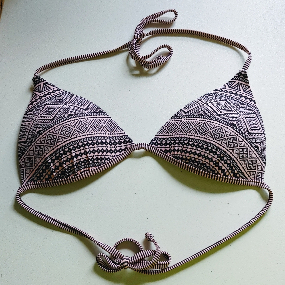 ⚡2 for $15⚡Cute bikini top